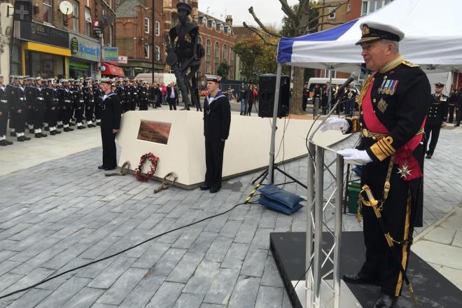 inhuldiging van het McKenzie memorial