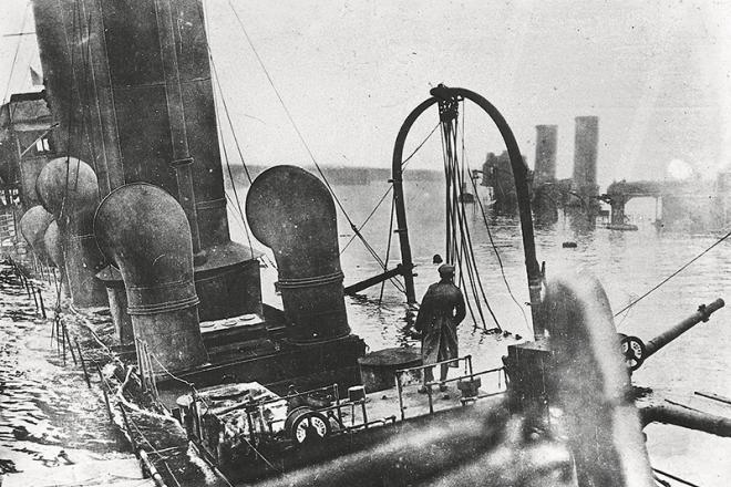 Blockships sunk at Zeebrugge