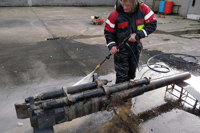 Cleaning of the gun of the UB-29